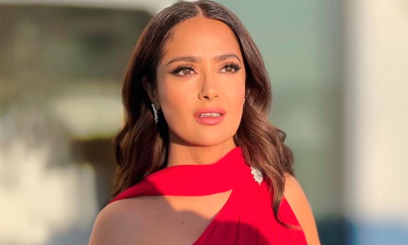 SALMA HAYEK RECUERDA SUS INICIOS EN HOLLYWOOD: ‘MUCHA GENTE ME DIJO: ‘NO ERES BUENA, NUNCA LO LOGRARÁS’’
